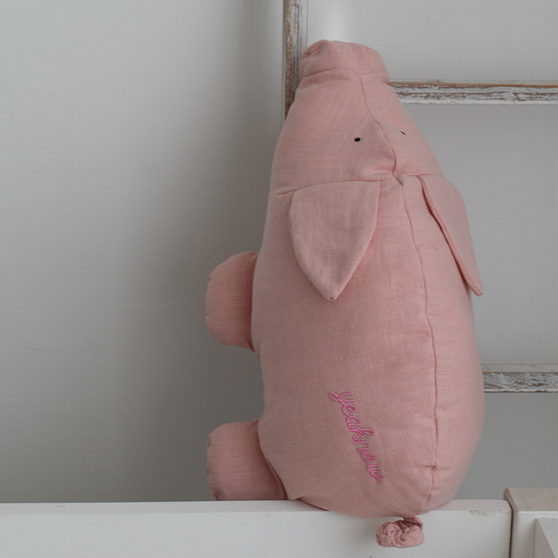 ins北欧风布艺抱枕小猪公仔玩偶 床上可爱动物装饰儿童安抚布玩具