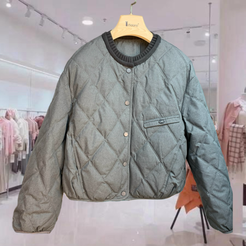 欧货南油女2025冬季新款90白鸭绒学院风轻薄拼接翻领羽绒服女