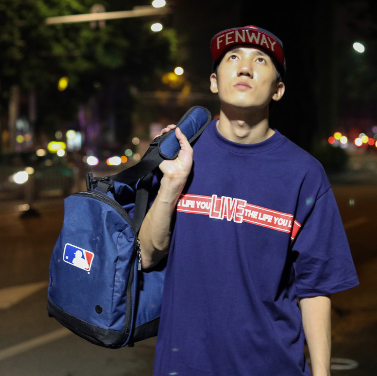 BBK原创 宽松型 bboy 运动 t恤 街舞 嘻哈短袖 hiphop popping在类目 男装, T恤中 - 来自Buy2taobao.com提供专业的淘宝代购服务