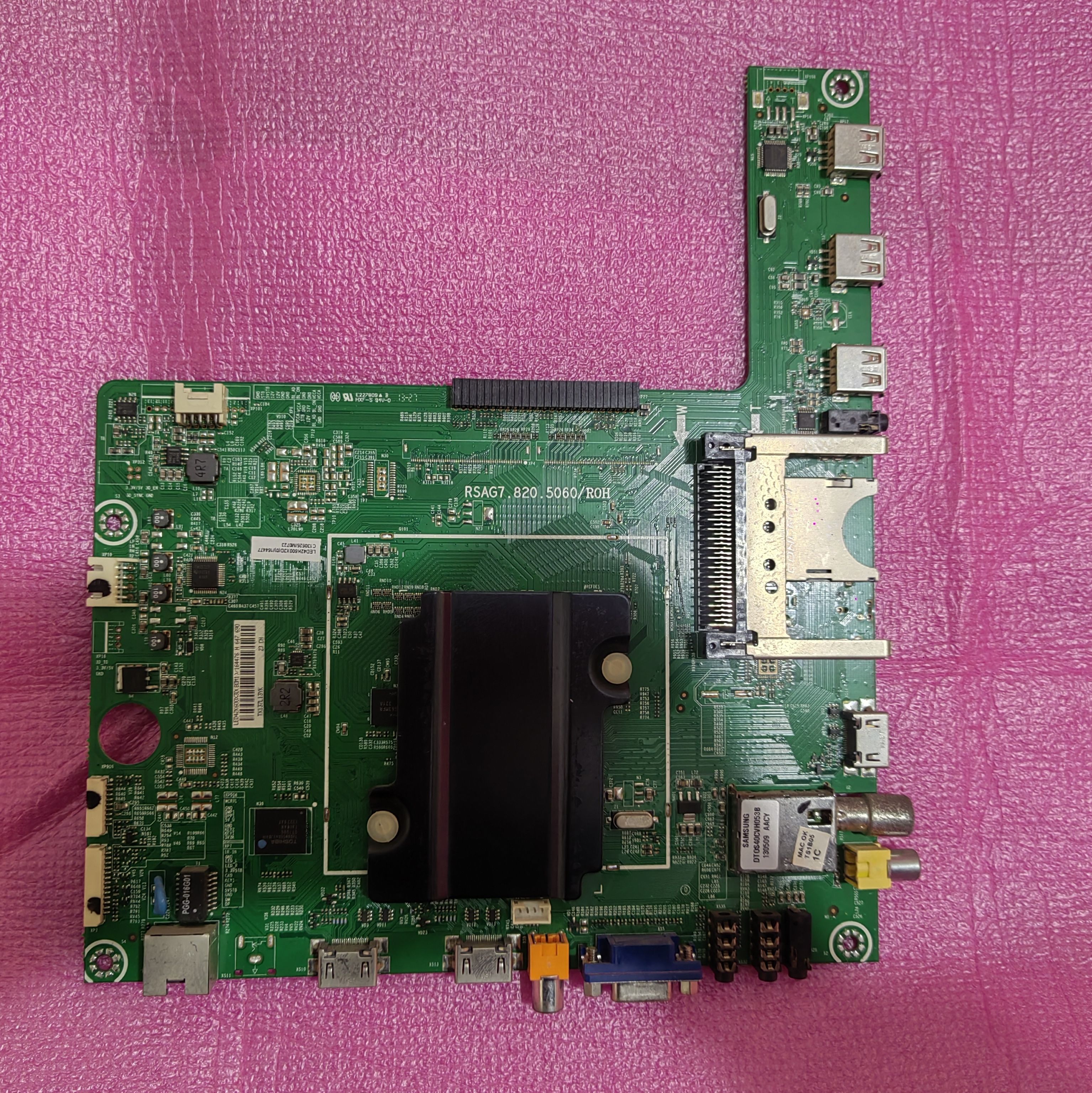 海信LED42K600X3D(BOM1)164476主板RSAG7.820.5060屏HE420HFR-B21