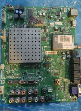 原装海信TLM52V67PK（BOM3）121380/121381主板RSAG7.820.1588