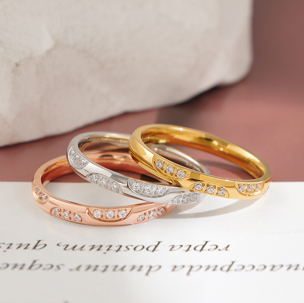 欧美跨境弯边镶钻钛钢戒指轻奢小众不规则设计食指中指指环女百搭