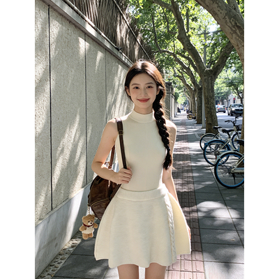 甜美少女风针织A字半身裙女高腰短裙小个子穿搭高级感松紧腰A字裙