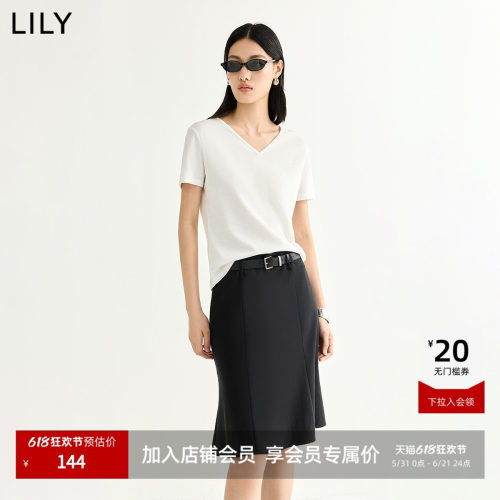 LILY通勤正肩短袖简约浅色T恤
