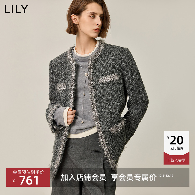 舒适百搭圆领露出内搭玩转层次增添女性魅力