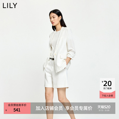 LILY垫肩廓形女装浅色西装外套
