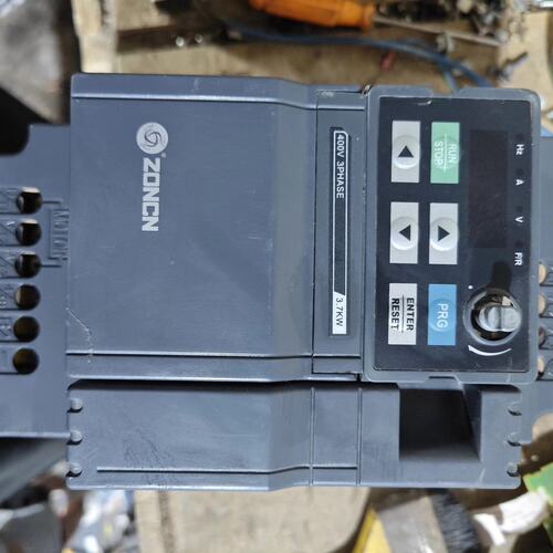 议价Z2400变频器Z2400-3R7G/5R5PZ2400-3R7GZ2400-5R5P