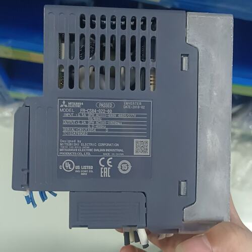 议价变频器FR-CS82S-025-60FR-CS82S-050-60FR-CS82S-080-60