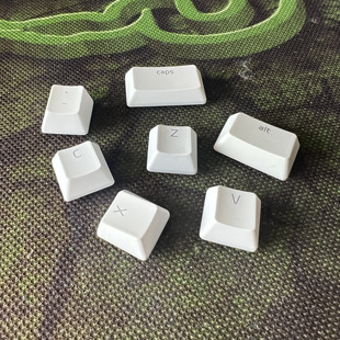 雷蛇黑寡妇轻装竞技水银机械键盘白色键帽配件