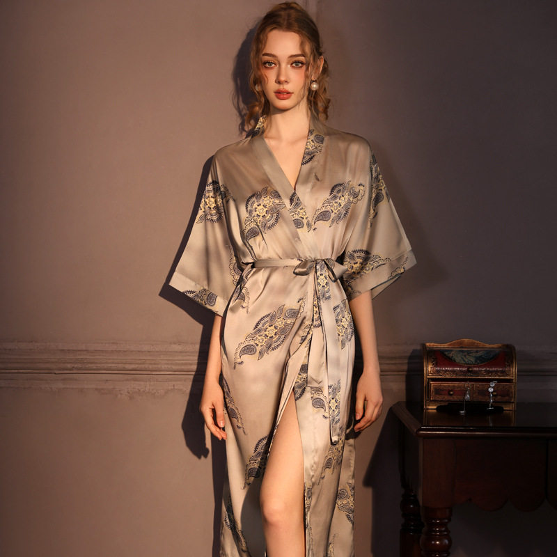 高级感睡衣女春夏款真丝睡袍性感缎面浴袍桑蚕丝绸外袍春秋家居服