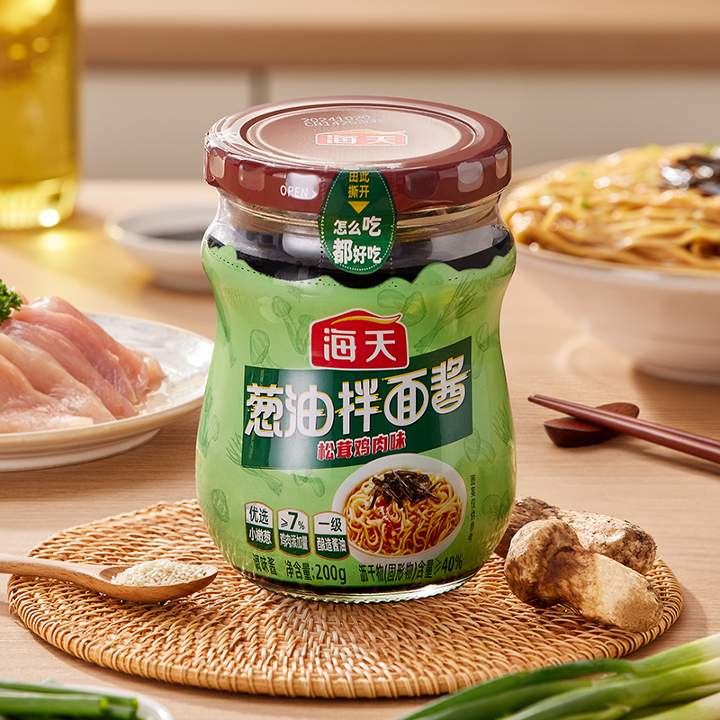 海天葱油拌面酱松茸鸡肉味