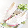 The bird's nest Plastic white Nurse shoes Sandals Baotou Crocs With slope The thickness of the bottom Hollow Work shoes Beach shoes