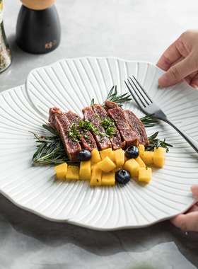 白色盘家用新款轻奢高级感网红爆款高端牛排西餐平盘创意陶瓷盘子