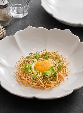 陶瓷餐盘白色汤盘高颜值深盘菜盘意面盘沙拉盘家用蒸鱼盘子烤箱盘