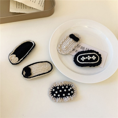 手工钩织珍珠毛线发夹小香风卡子