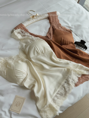 lychee/法式蕾丝吊带睡衣两件套高级感缎面冰丝家居服女春秋V领