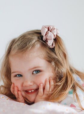 女童宝宝专用真丝发圈头饰 全手工环保真丝发圈中号4厘米可爱公主