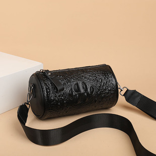 圆桶时尚 百搭牛皮单肩斜挎包 鳄鱼纹夏季 真皮圆筒包包女2025年新款