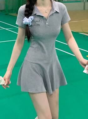 夏季辣妹POLO领修身短款连衣裙