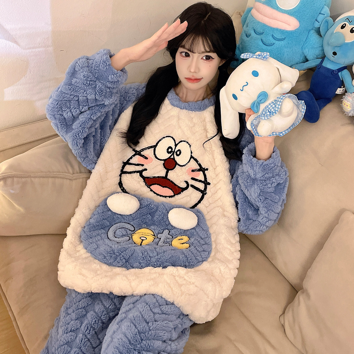 哆啦A梦珊瑚绒睡衣女秋冬季加绒加厚卡通可爱学生大码胖mm家居服