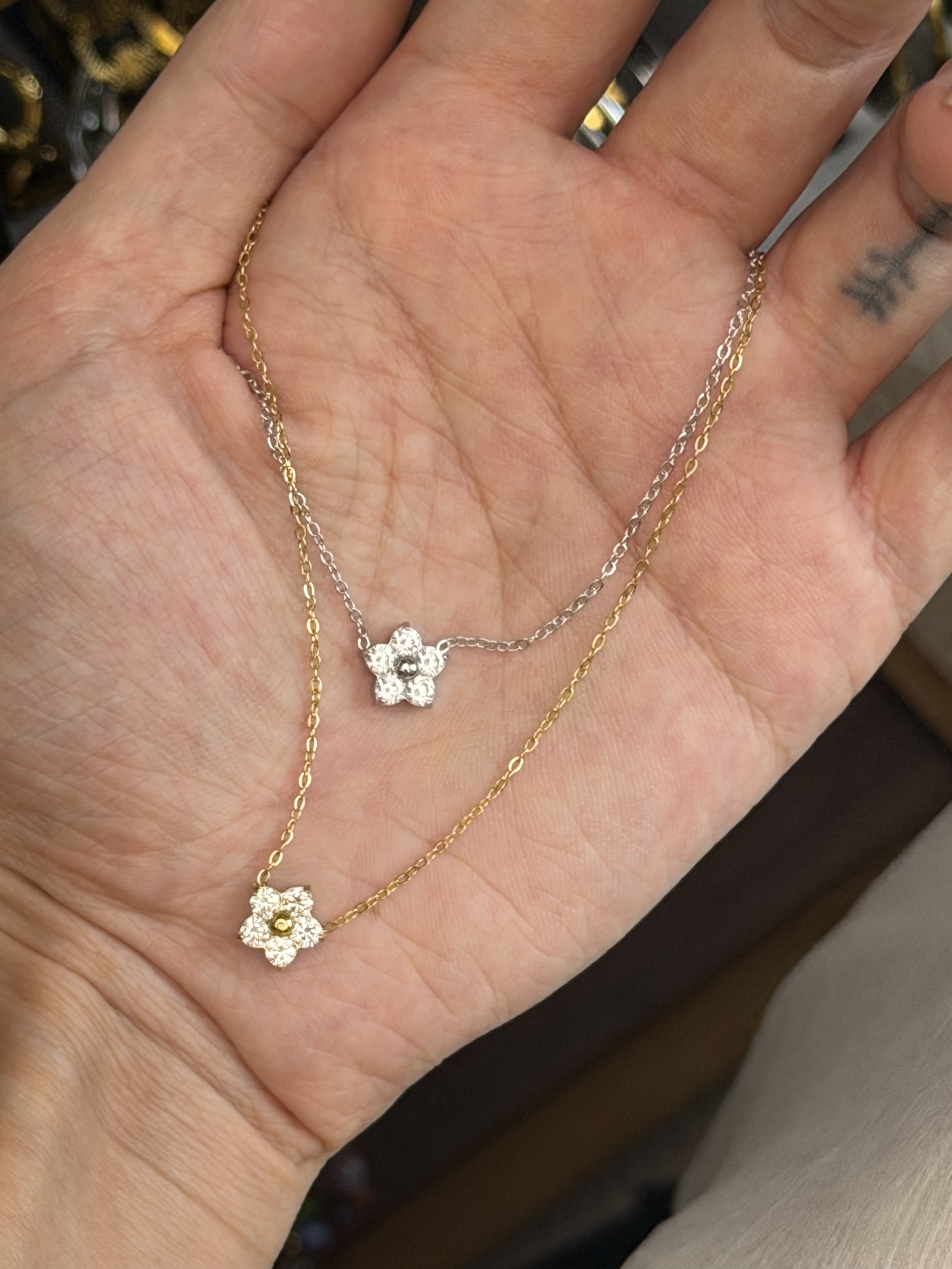 734钛钢亮晶晶精工爆闪花朵项链女轻奢高级感锁骨链颈链
