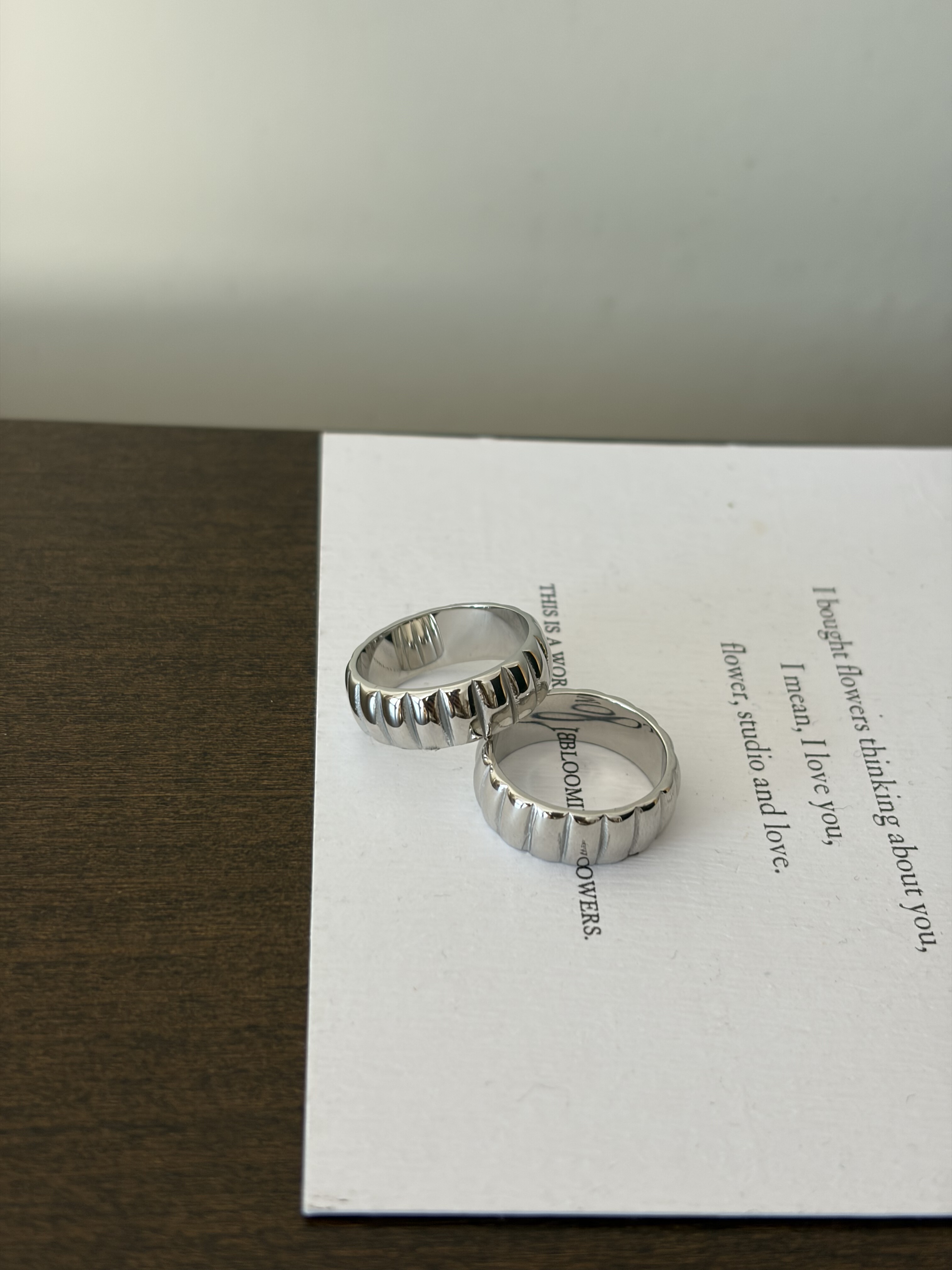 734钛钢不掉色条纹两面白金色情侣戒指可洗澡