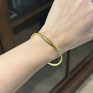 734钛钢小众设计轻奢高级镀18K金不掉色异形开口手镯古巴手链女夏