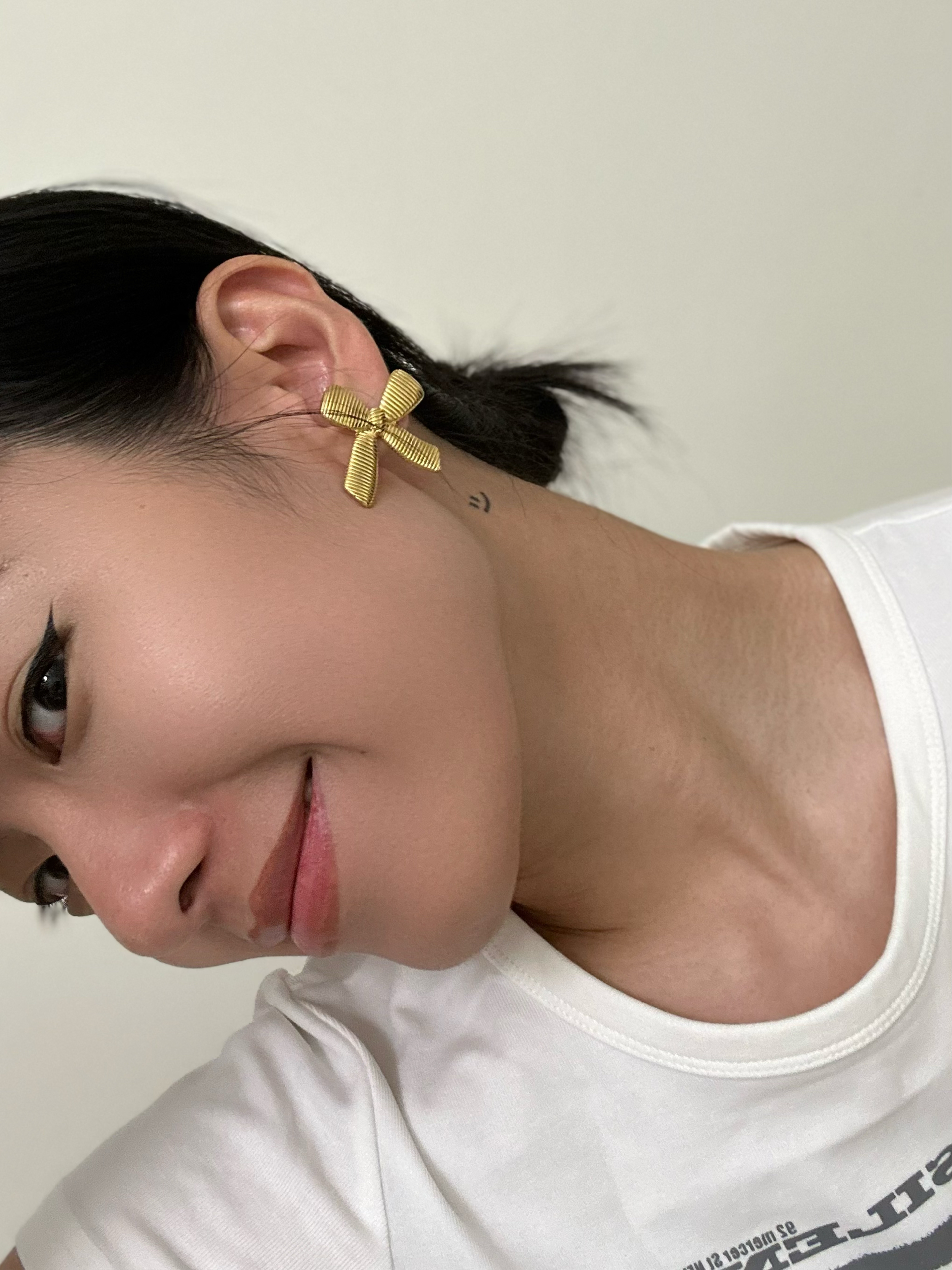 蝴蝶结耳钉钛钢可爱条纹