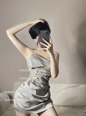 【镇店之宝】救救情人*黑色灰色蕾丝包臀线条诱惑后妈情趣睡裙