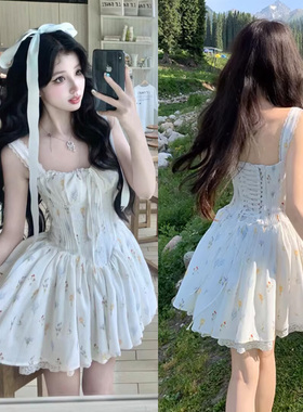 热恋夏潮纯欲氛围感法式气质清新甜美少女花边拼接绑带碎花连衣裙