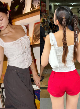 无感蓝调 法式博主小花刺绣白色褶皱单排扣纯欲气质清新小上衣女