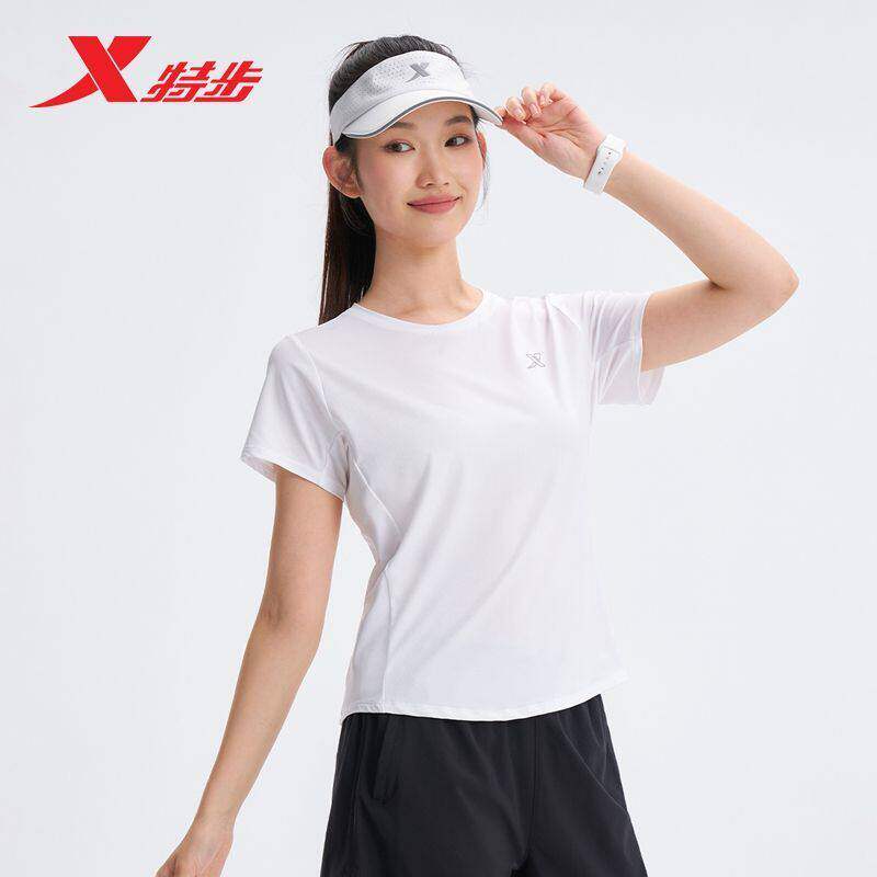 特步跑步训练速干圆领T恤2026年夏季女装运动上衣T恤974328010514