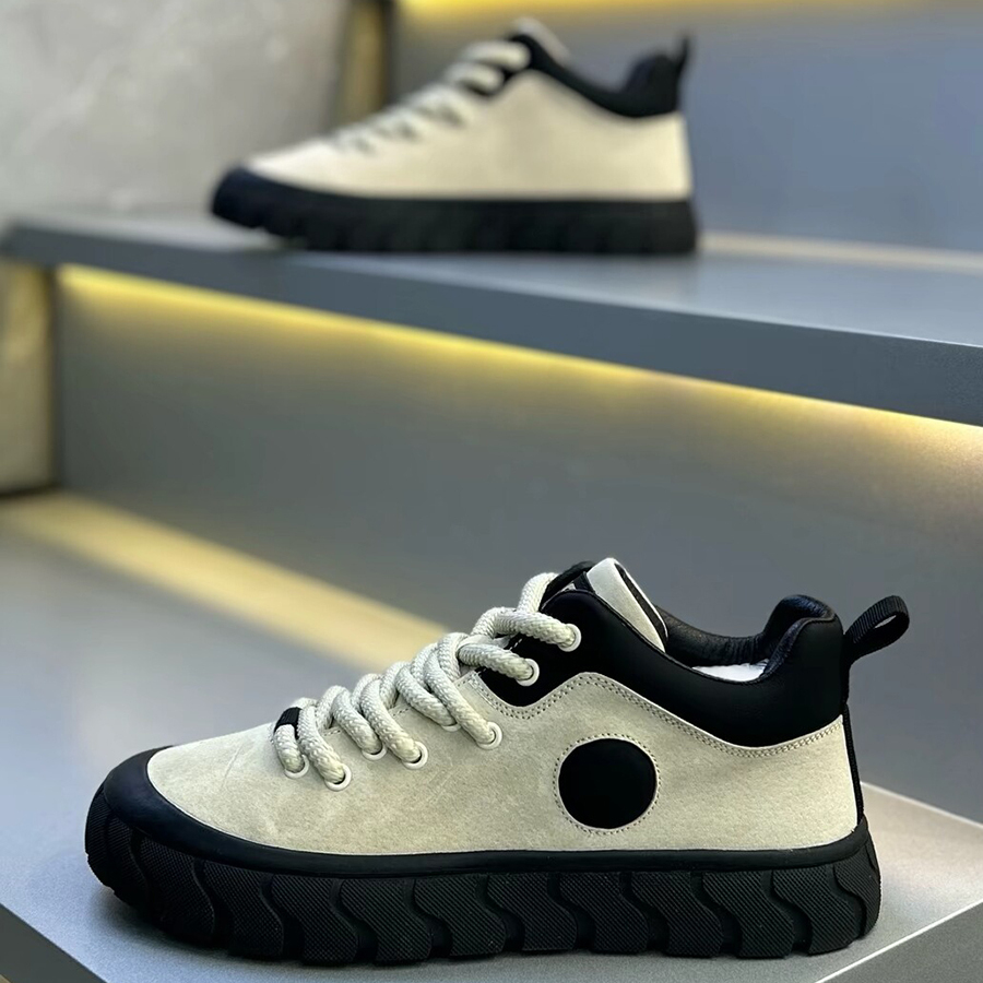 潮牌男鞋2025年秋冬新款时尚休闲