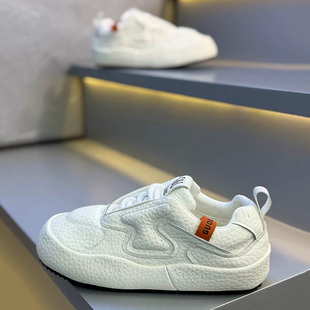 潮牌男鞋冬季新款加绒保暖舒适棉鞋时尚百搭轻便舒适运动休闲鞋男