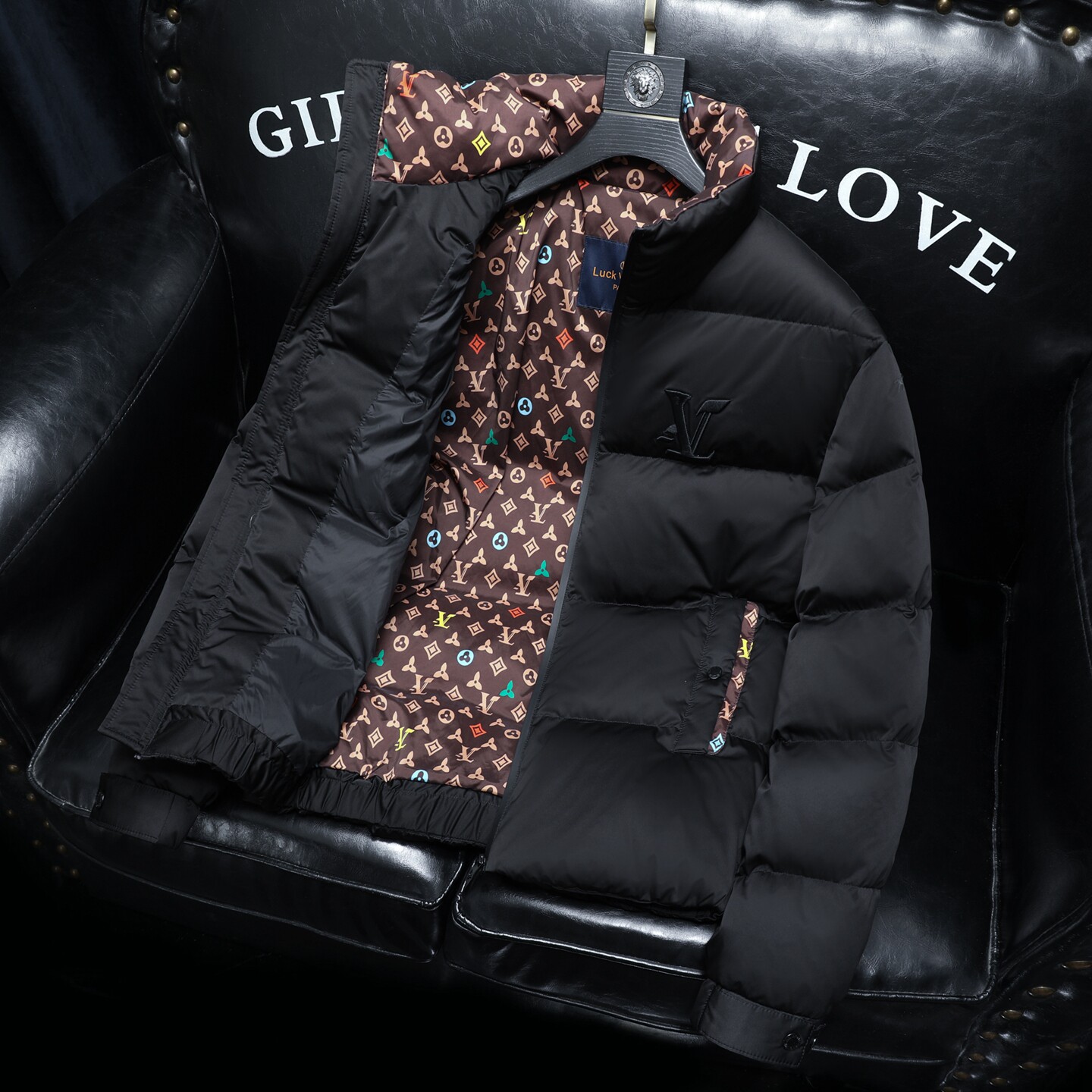 2025冬季新款90%白鸭绒立领提花羽绒服钱塘6011-6650P335沙发,男装羽绒服,钱塘6011
