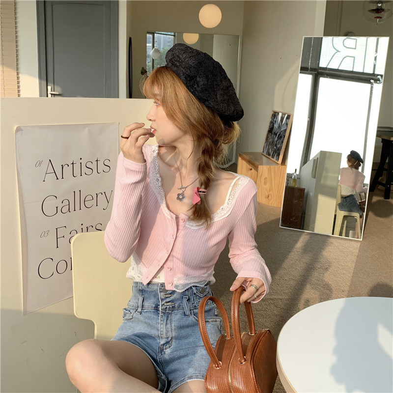 Real shot knitted thin cardigan jacket with floral suspender