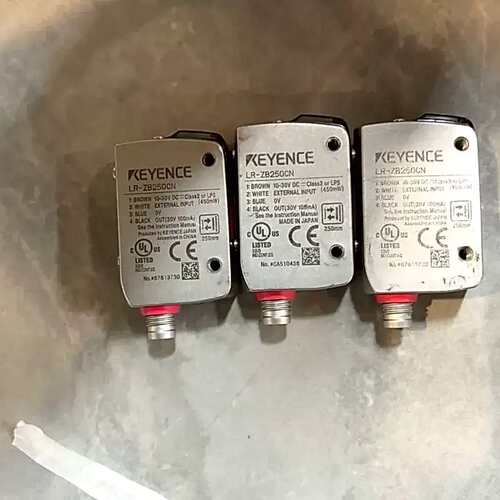 [议价可修]KEYENCE LR-ZB250C激光传感器，日本