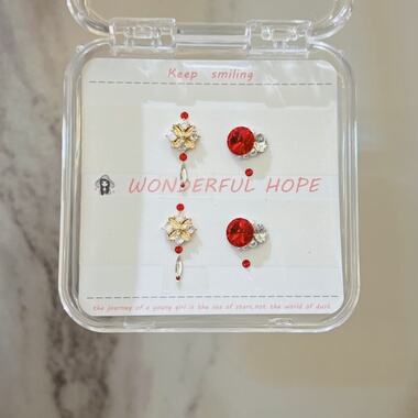 华子钻美甲钻材料包红色系超闪氛围感新年款美甲钻材料包