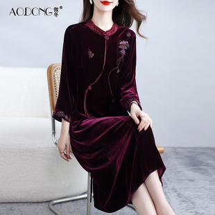 国风婚宴真丝丝绒连衣裙女喜婆婆桑蚕丝裙子新中式妈妈装刺绣春秋