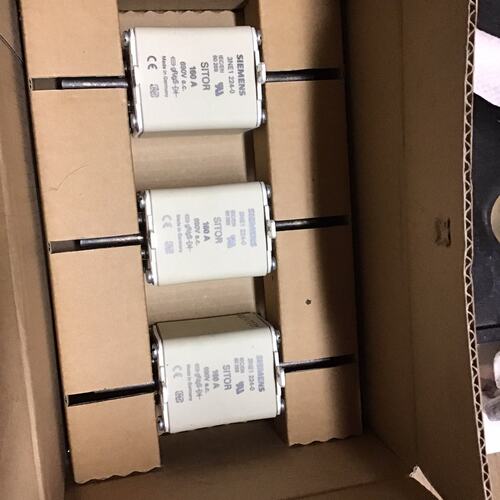 议价西门子熔断器3NE1 224-0新品14个可维修