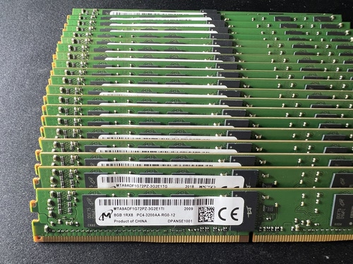 英睿达8G 1RX8 PC4-3200AA-RG0-12  半U REG ECC 服务器内存条