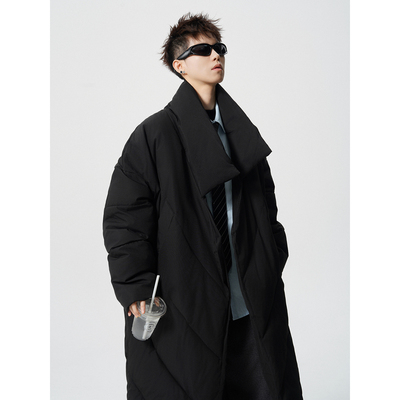 冬季行走的大棉被潮牌设计感