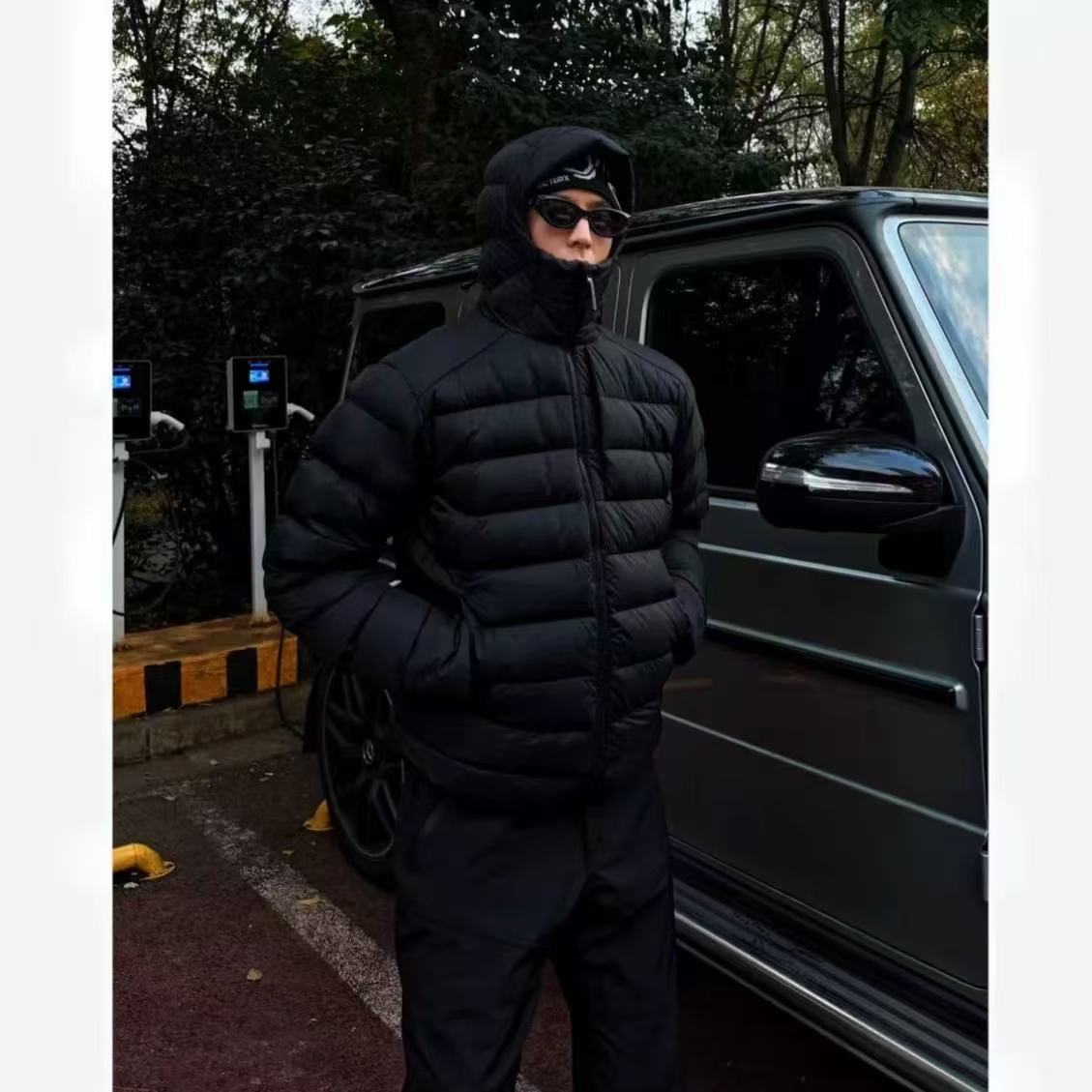 黑色美式连帽排骨羽绒服男冬季