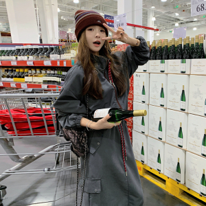 灰色休闲运动搭配一整套女2025早春新款设计感时尚夹克工装半身裙图片