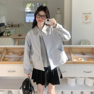 浅蓝色可盐可甜假两件显瘦夹克上衣女早春新款小个子休闲短款外套