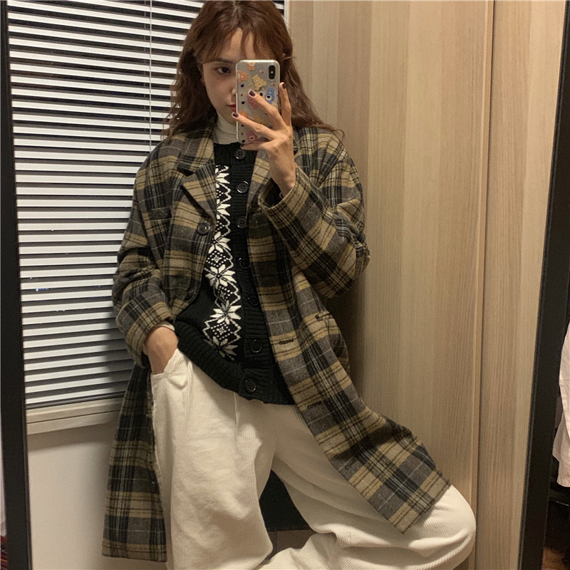 Real price real shot medium long Maple Plaid tweed coat for women's single breasted loose retro woolen coat