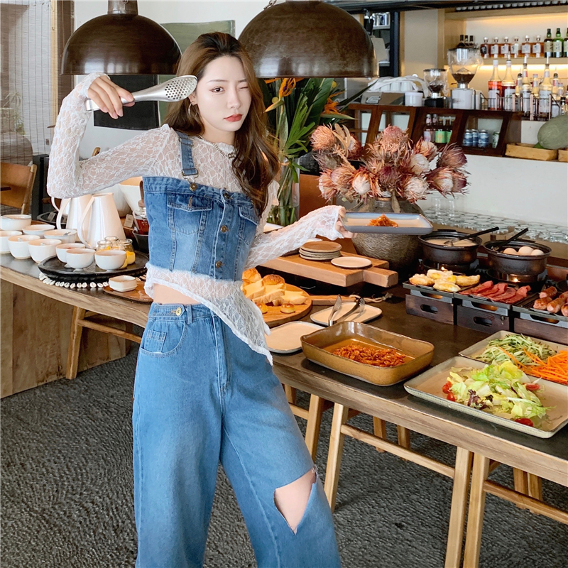 Real price real shooting jeans vest vest vest + irregular lace bottomed Top + high waist perforated jeans suit