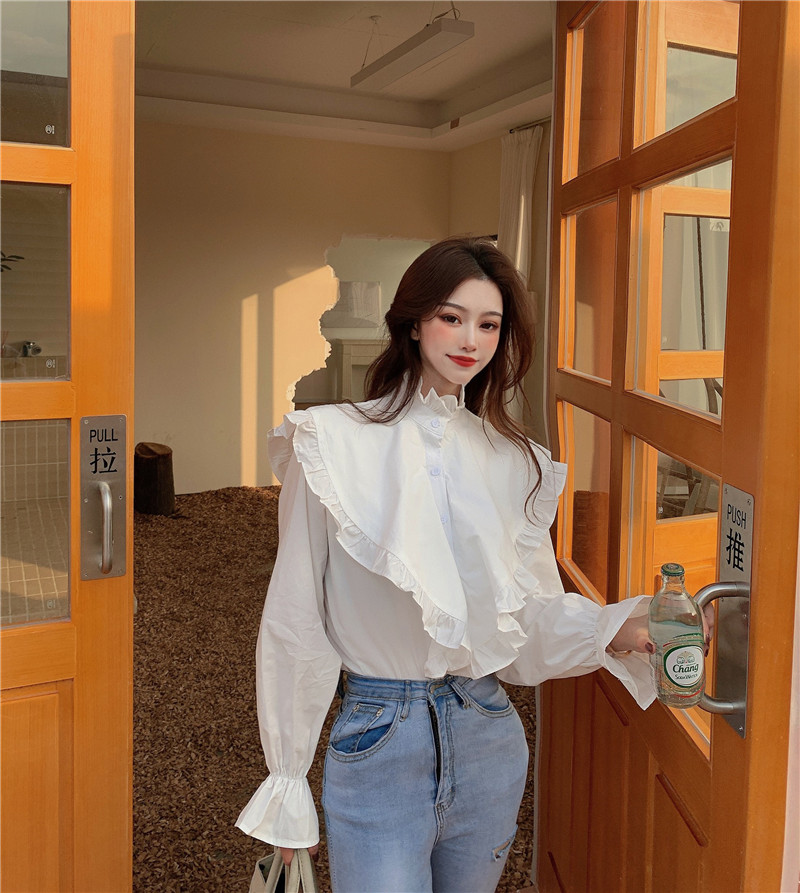 Real price, real shot, new fashionable and versatile reduced age shirt with lotus leaf edge half high collar and wooden ear edge showing thin design feeling