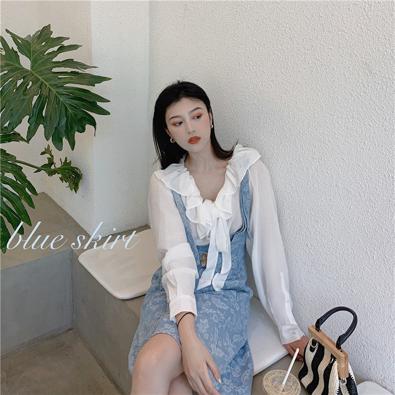Real price real auction lotus collar design ribbon breathable Chiffon sunscreen shirt + denim jacquard adjustable strap skirt