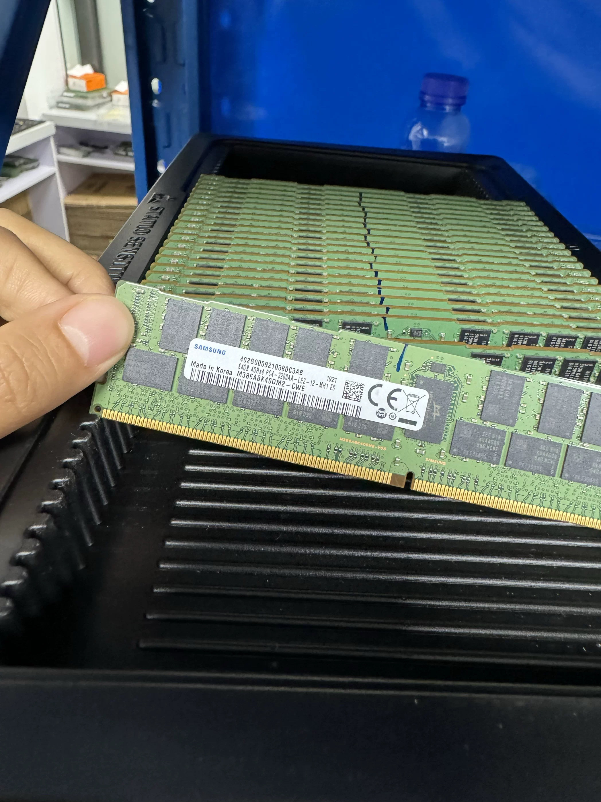 三星 64G PC4-2933Y ECC LRDIMM M386A8K40CM2-CVF服务器内存